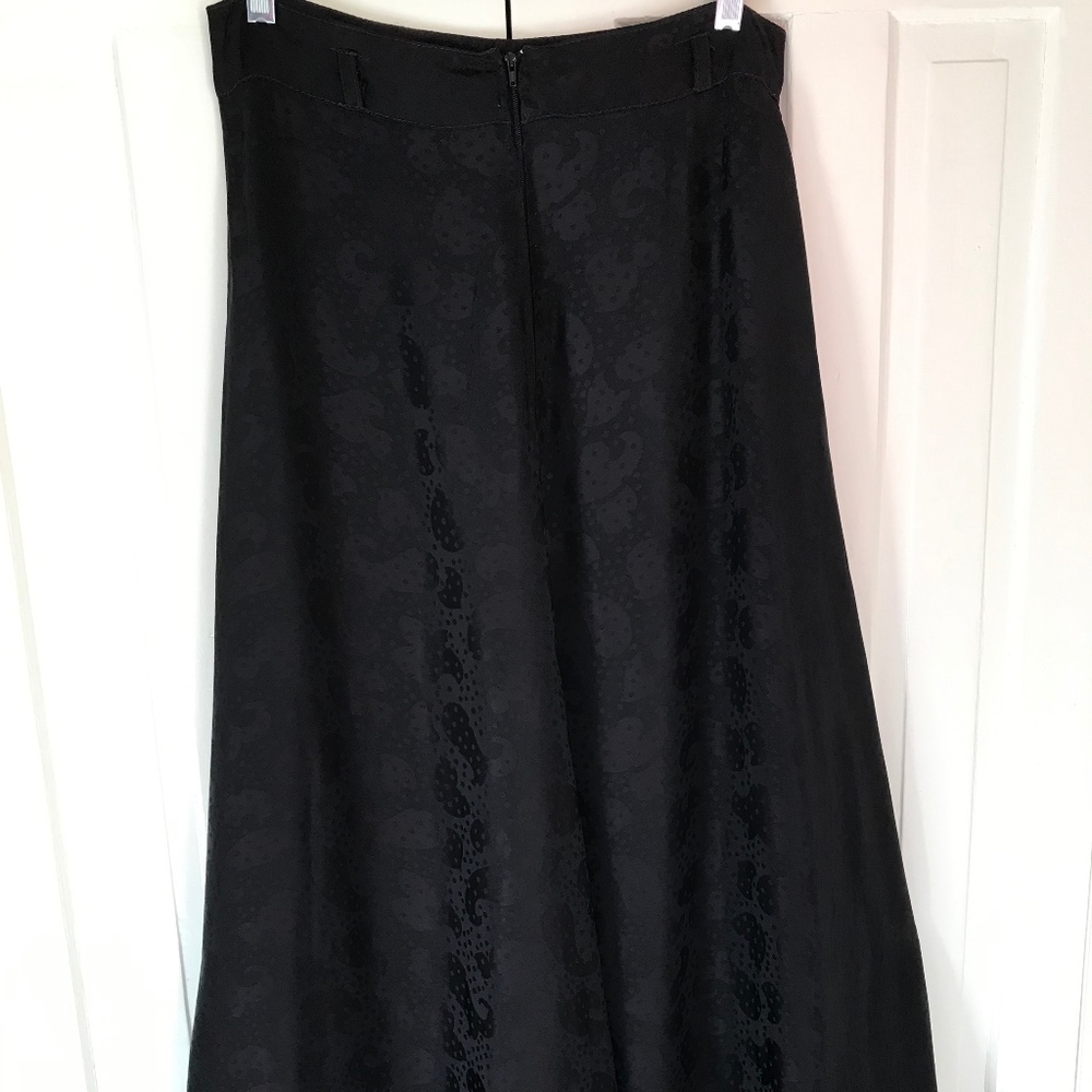 Abstract Pattern Swing Skirt - image 2